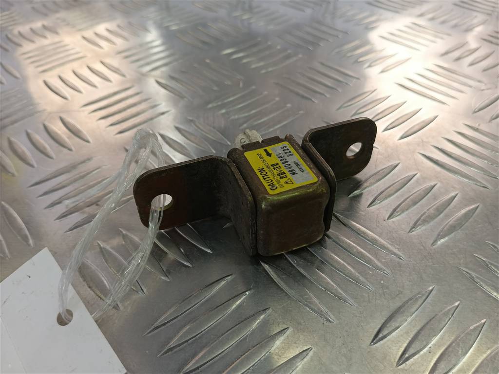 датчик удара (air bag) MITSUBISHI PAJERO  MR409363, 520 рублей, Москва