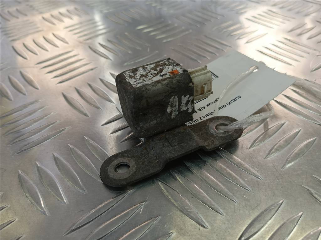 датчик удара (air bag) SUZUKI Grand Vitara  3893065J10, 520 рублей, Москва