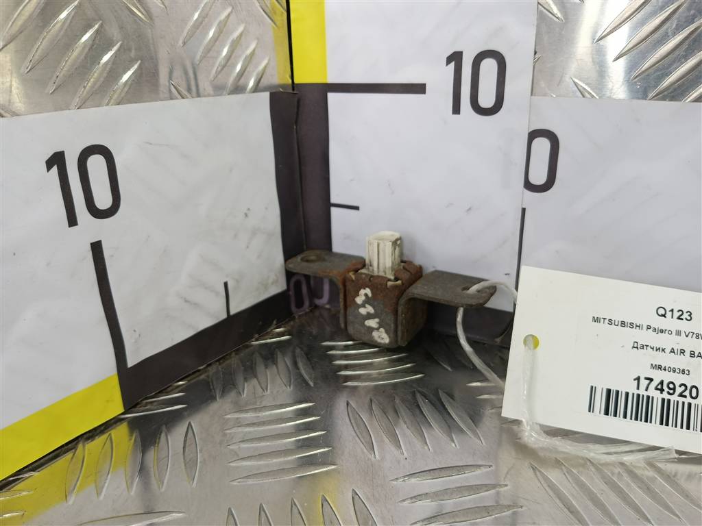 датчик удара (air bag) MITSUBISHI PAJERO  MR409363, 520 рублей, Москва