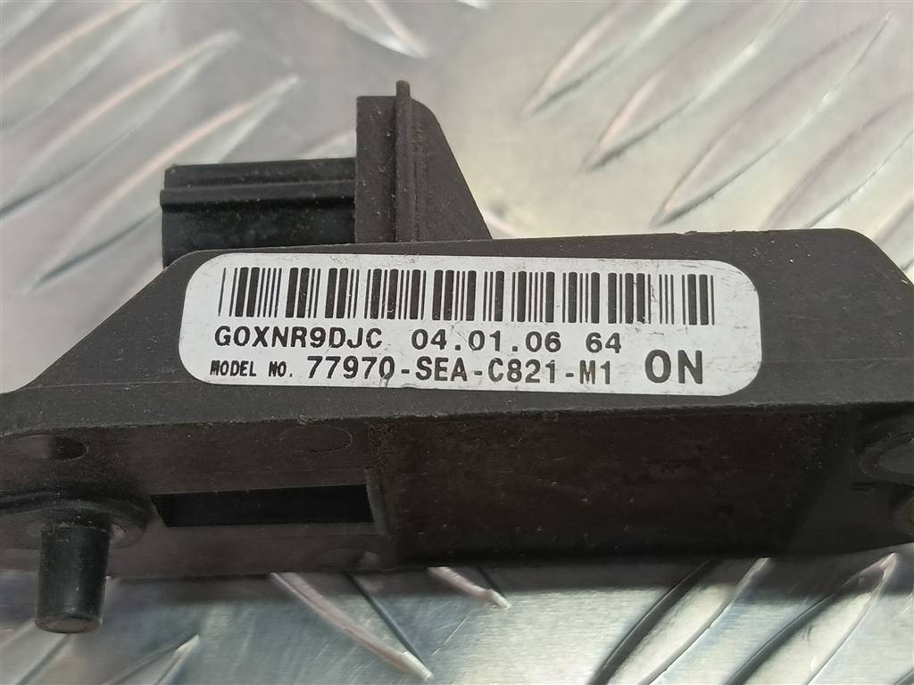 датчик удара (air bag) HONDA Accord 2.0 MT (155 л.с.)Accord  VII (2002—2006) Седан 77970SEAC82, 860 рублей, Москва