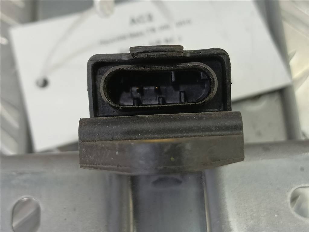 датчик удара (air bag) Hyundai GETZ 1.3 AT (85 л.с.)Getz  I (2002—2005) Хетчбэк 959201C000, 520 рублей, Москва