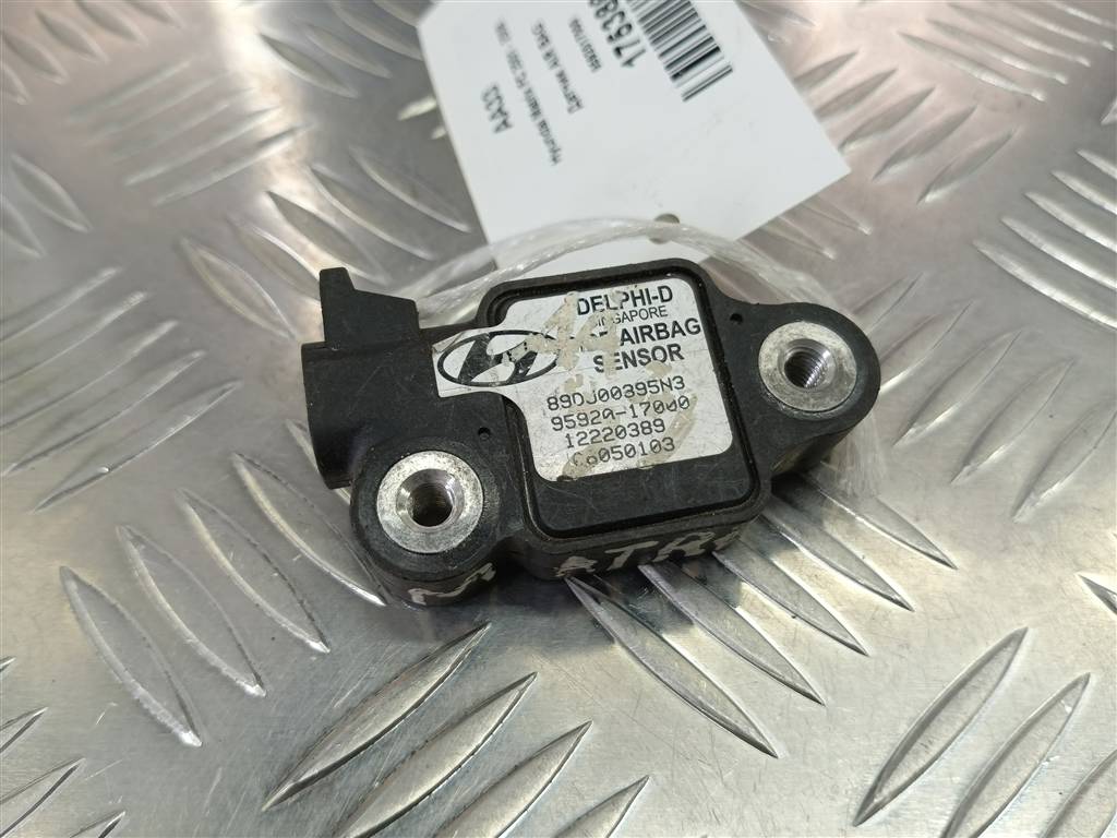 датчик удара (air bag) Hyundai MATRIX 1.6 MT (103 л.с.)Matrix  I рестайлинг (2005—2008) Минивэн 9592017000, 520 рублей, Москва