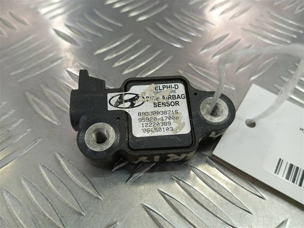 датчик удара (air bag) Hyundai MATRIX 1.6 MT (103 л.с.)Matrix  I рестайлинг (2005—2008) Минивэн 9592017000, 520 рублей, Москва