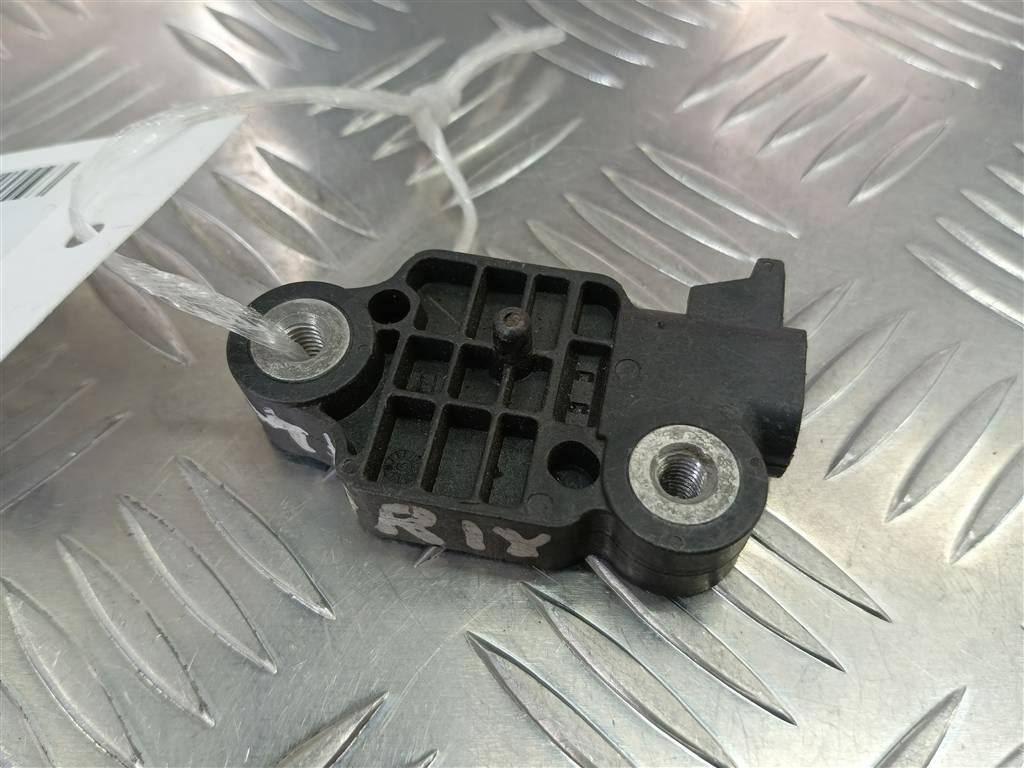 датчик удара (air bag) Hyundai MATRIX 1.6 MT (103 л.с.)Matrix  I рестайлинг (2005—2008) Минивэн 9592017000, 520 рублей, Москва