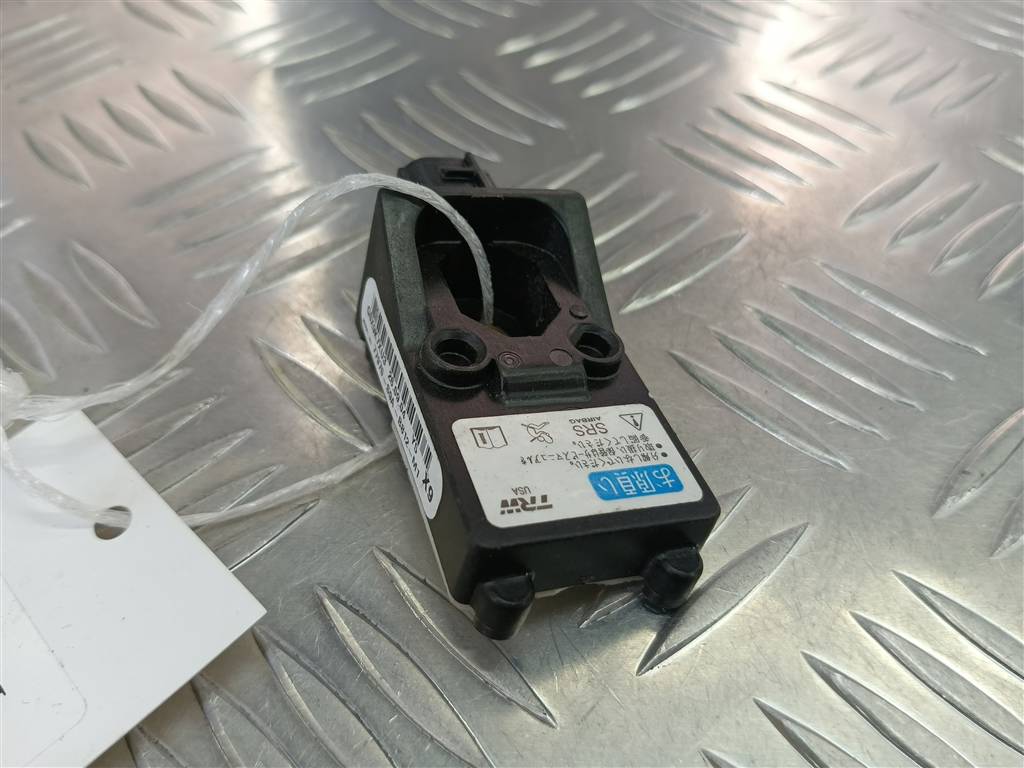датчик удара (air bag) HONDA CR-V 2.0 AT (150 л.с.)CR-V  II (2001—2004) Внедорожник 77970S9AB81, 980 рублей, Москва