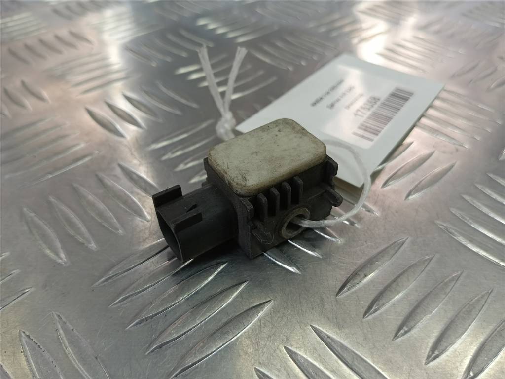 датчик удара (air bag) MAZDA 3  BP4K57K1XB, 630 рублей, Москва