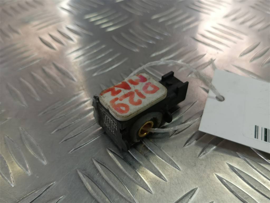 датчик удара (air bag) MAZDA 3  BP4K57K1XB, 630 рублей, Москва