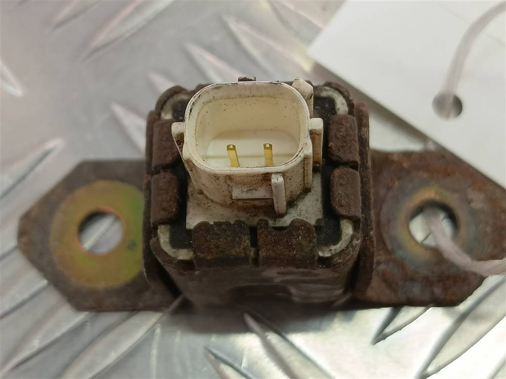 датчик удара (air bag) MITSUBISHI L200  2.5 DI-D MT (136 л.с.)L200  IV (2006—2014) Пикап MR587975, 750 рублей, Москва