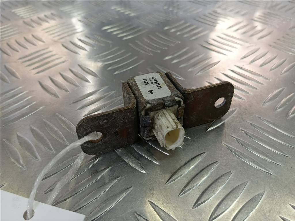 датчик удара (air bag) MITSUBISHI PAJERO  MR409363, 520 рублей, Москва