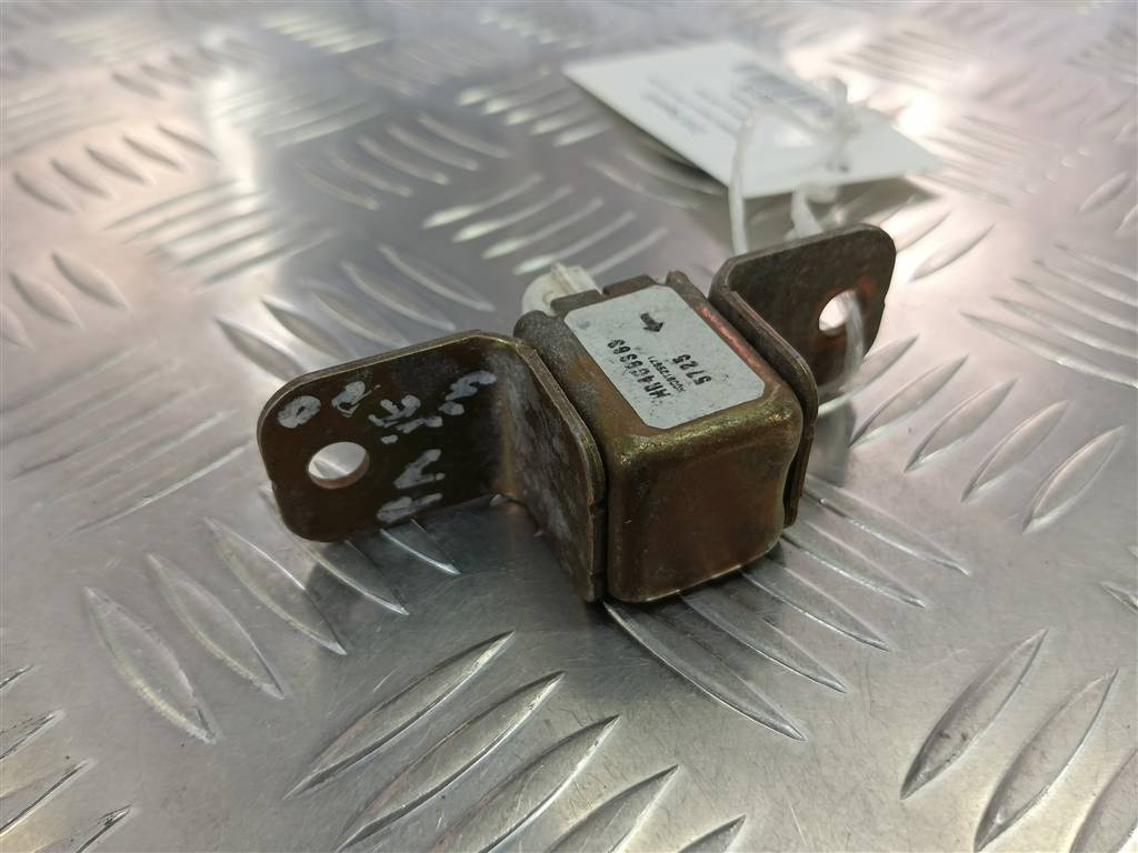 датчик удара (air bag) MITSUBISHI PAJERO  MR409363, 520 рублей, Москва