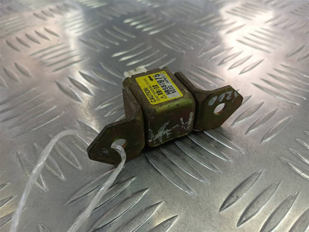 датчик удара (air bag) MITSUBISHI L200  2.5 DI-D MT (136 л.с.)L200  IV (2006—2014) Пикап MR587975, 750 рублей, Москва