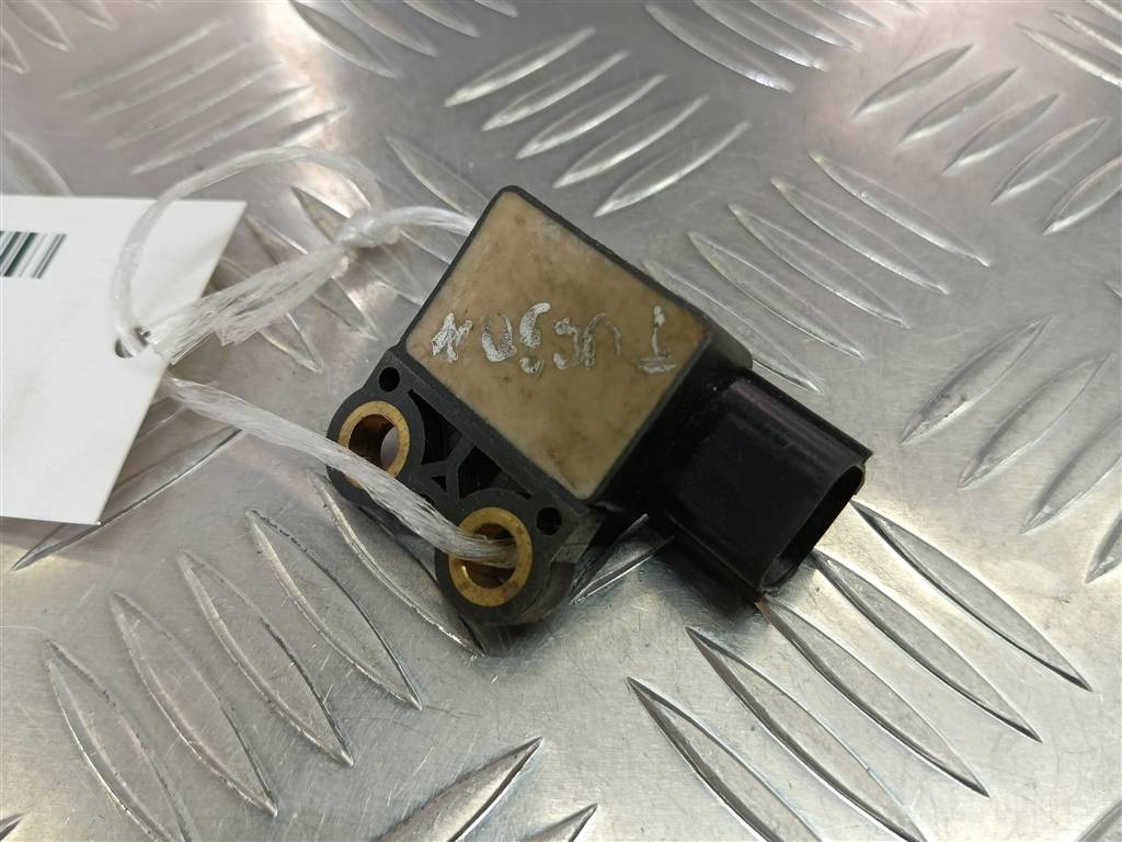 датчик ускорения Hyundai TUCSON 2.0 CRDi AT (112 л.с.)Tucson  I (2004—2011) Внедорожник 956902E500, 3850 рублей, Москва