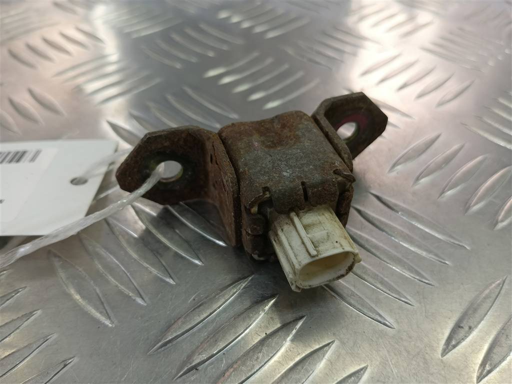 датчик удара (air bag) MITSUBISHI L200  2.5 DI-D MT (136 л.с.)L200  IV (2006—2014) Пикап MR587975, 750 рублей, Москва