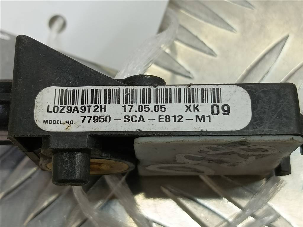 датчик удара (air bag) HONDA CR-V 2.0 AT (150 л.с.)CR-V  II (2001—2004) Внедорожник 77950SCAE81, 750 рублей, Москва