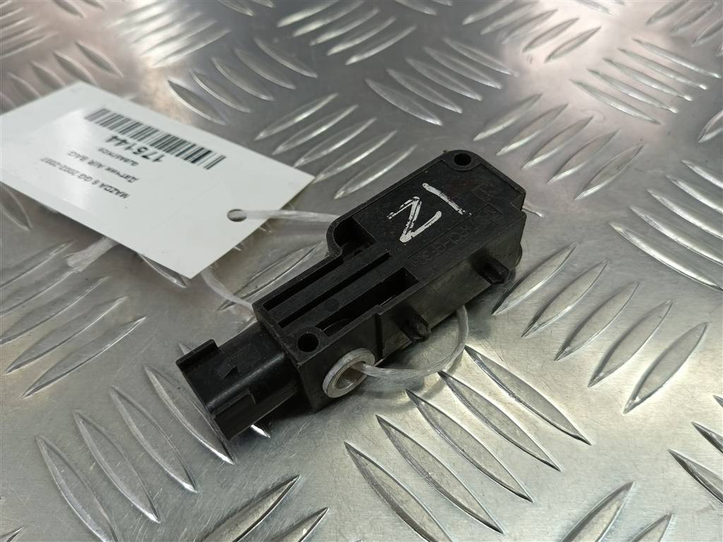 датчик удара (air bag) MAZDA 6  GJ6A57KC0, 520 рублей, Москва