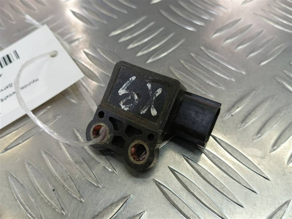 датчик ускорения Hyundai SANTA FE  956902E500, 3850 рублей, Москва