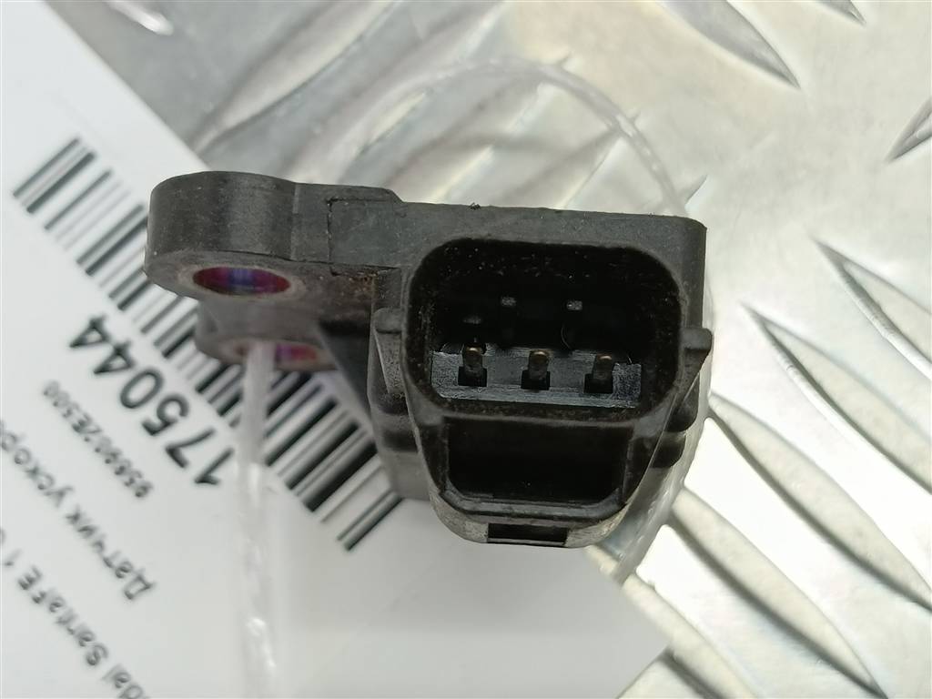 датчик ускорения Hyundai SANTA FE  956902E500, 3850 рублей, Москва