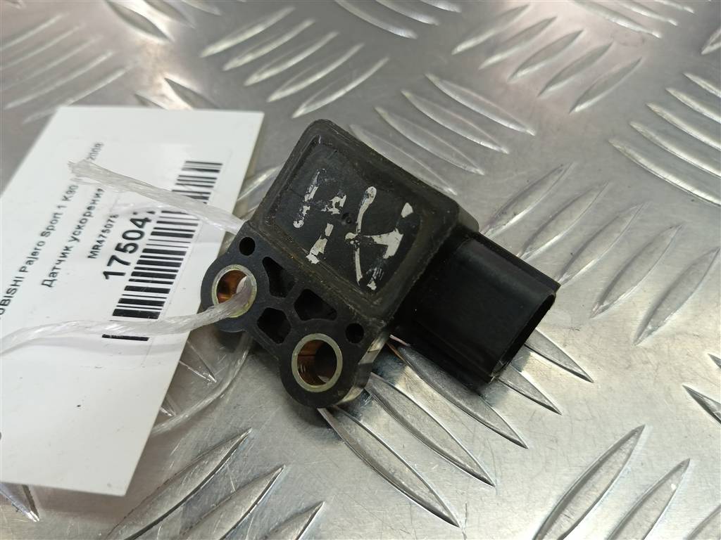 датчик ускорения MITSUBISHI PAJERO SPORT  MR475078, 520 рублей, Москва
