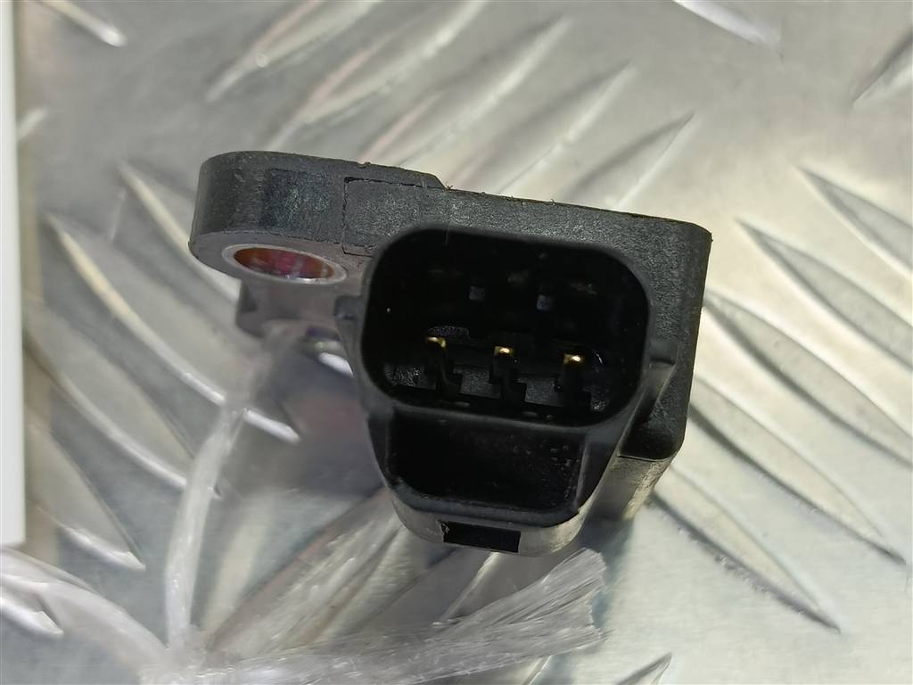 датчик ускорения SUZUKI JIMNY 1.3 4WD MT (86 л.с.)Jimny  III рестайлинг (2005—2012) Внедорожник 33945-82C10, 630 рублей, Москва