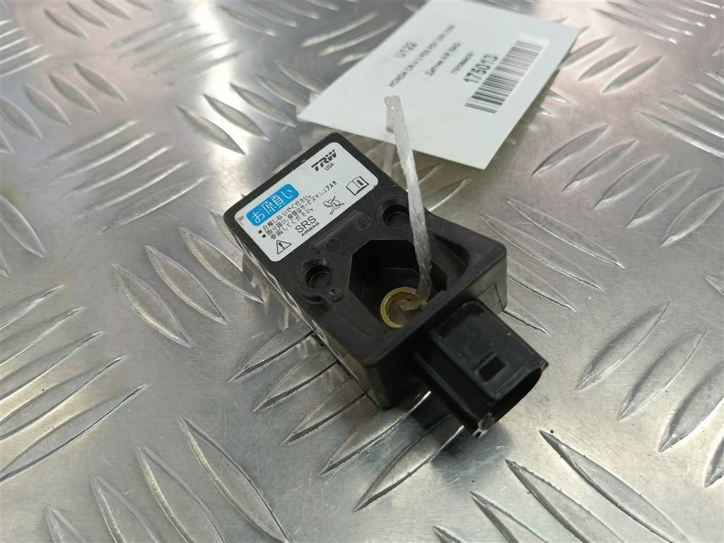 датчик удара (air bag) HONDA CR-V 2.0 AT (150 л.с.)CR-V  II (2001—2004) Внедорожник 77970S9AC81, 980 рублей, Москва