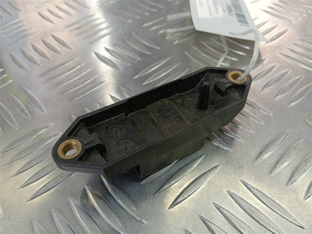 датчик удара (air bag) Hyundai GETZ 1.4 AT (97 л.с.)Getz  I рестайлинг (2005—2011) Хетчбэк 959201C000, 520 рублей, Москва