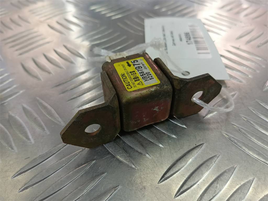 датчик удара (air bag) MITSUBISHI L200   MR587975, 750 рублей, Москва