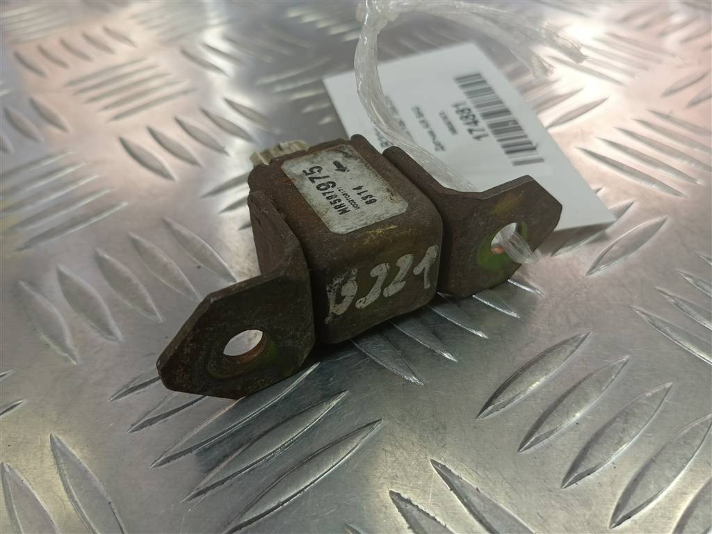 датчик удара (air bag) MITSUBISHI L200  2.5 DI-D MT (136 л.с.)L200  IV (2006—2014) Пикап MR587975, 750 рублей, Москва