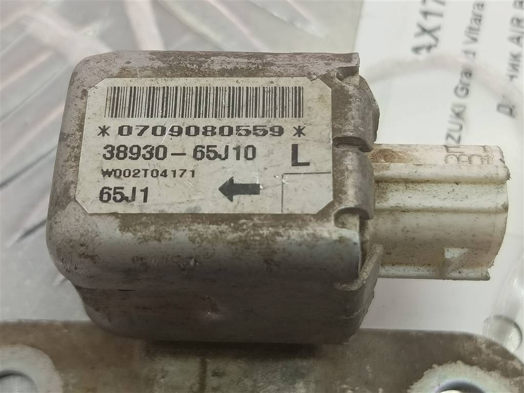 датчик удара (air bag) SUZUKI Grand Vitara 1.6 4WD MT (106 л.с.)Grand Vitara  II (2005—2008) Внедорожник 3893065J10, 520 рублей, Москва