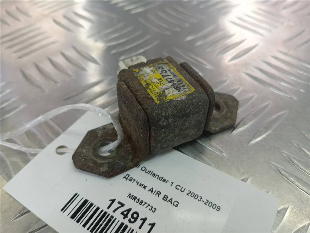 датчик удара (air bag) MITSUBISHI OUTLANDER  MR587733, 520 рублей, Москва