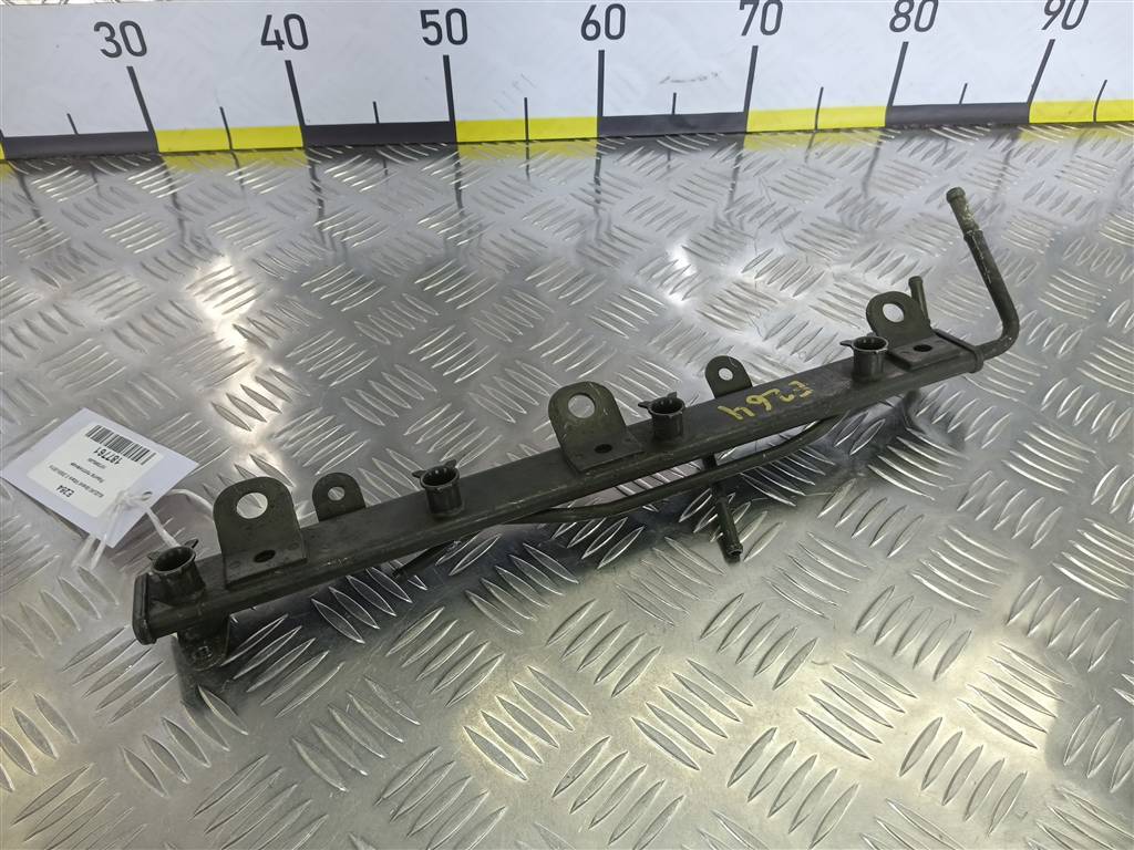 рампа топливная SUZUKI Grand Vitara 2.0 4WD MT (140 л.с.)Grand Vitara  II (2005—2008) Внедорожник 1573065J00, 630 рублей, Москва