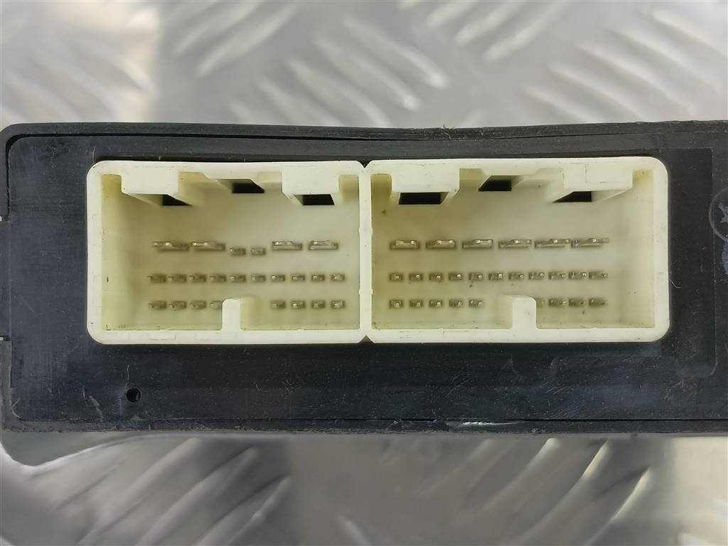 блок управления полным приводом SUZUKI JIMNY Jimny 3888576J00, 1090 рублей, Москва