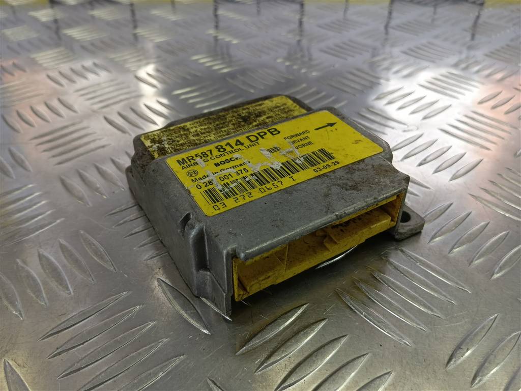 блок управления srs (air bag) MITSUBISHI Space Star  MR587814, 520 рублей, Москва