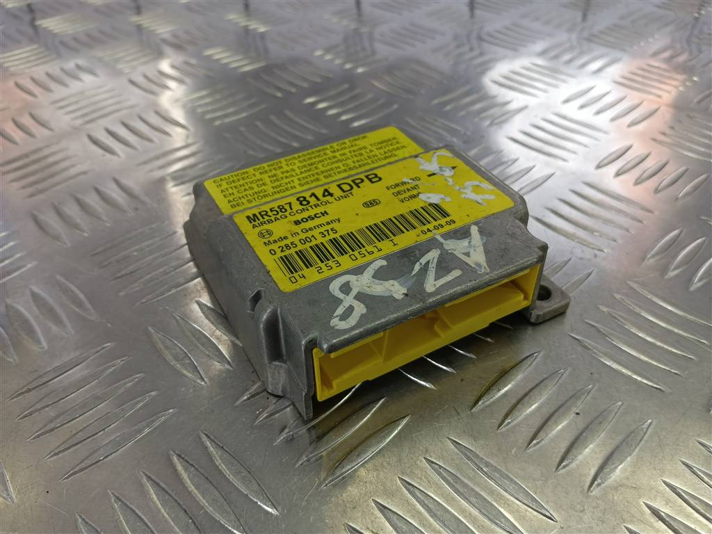 блок управления srs (air bag) MITSUBISHI Space Star  MR587814, 520 рублей, Москва