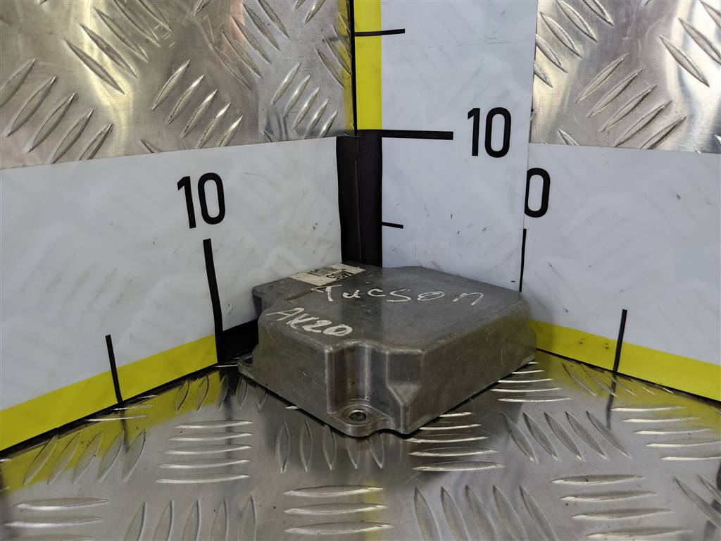 блок управления srs (air bag) Hyundai TUCSON 2.0 MT (140 л.с.)Tucson  I (2004—2011) Внедорожник 959102E400, 1320 рублей, Москва