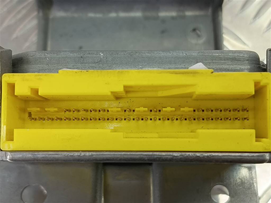 блок управления srs (air bag) MITSUBISHI COLT  MR587416, 980 рублей, Москва