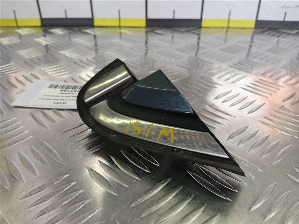 накладка крыла переднего HONDA CR-V 2.0 AT (150 л.с.)CR-V  III (2006—2009) Внедорожник 75490SWWE01, 750 рублей, Москва