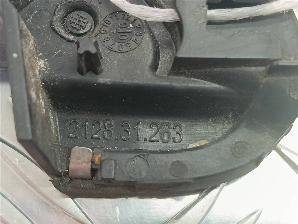 накладка крыла переднего HONDA CR-V 2.0 AT (150 л.с.)CR-V  III (2006—2009) Внедорожник 75495SWWE01, 750 рублей, Москва