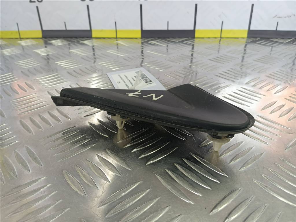 накладка крыла переднего MITSUBISHI LANCER  MR462051, 750 рублей, Москва