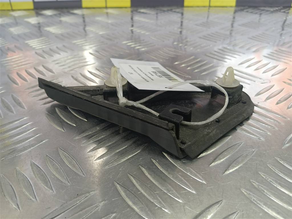 накладка крыла переднего MITSUBISHI LANCER  MR462051, 750 рублей, Москва