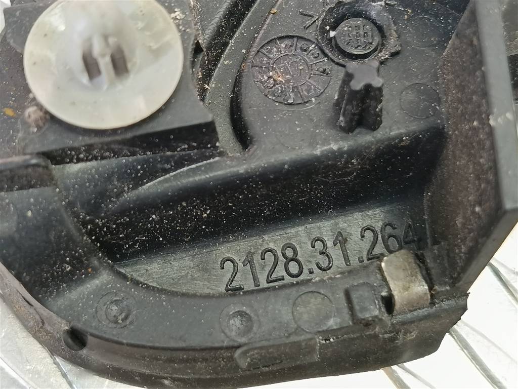 накладка крыла переднего HONDA CR-V 2.0 AT (150 л.с.)CR-V  III (2006—2009) Внедорожник 75490SWWE01, 750 рублей, Москва