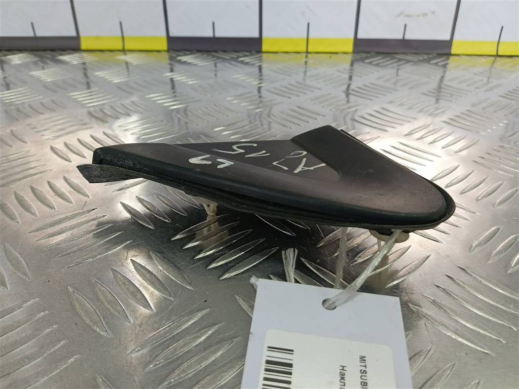 накладка крыла переднего MITSUBISHI LANCER  MR462051, 750 рублей, Москва