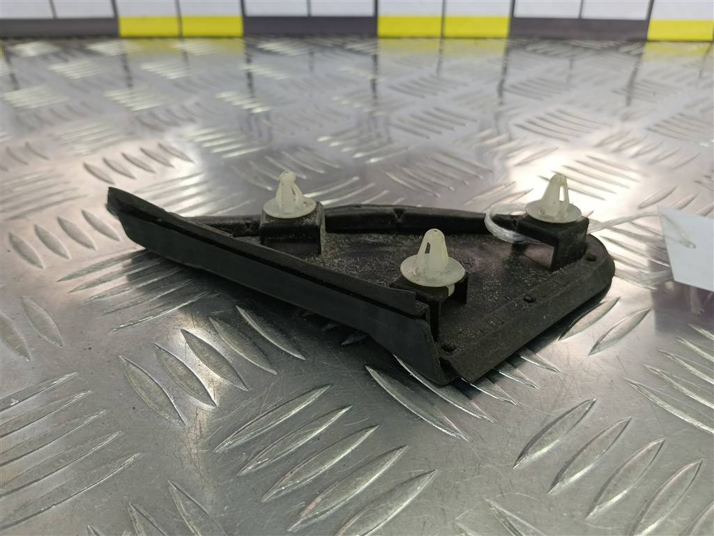 накладка крыла переднего MITSUBISHI LANCER  MR462051, 750 рублей, Москва