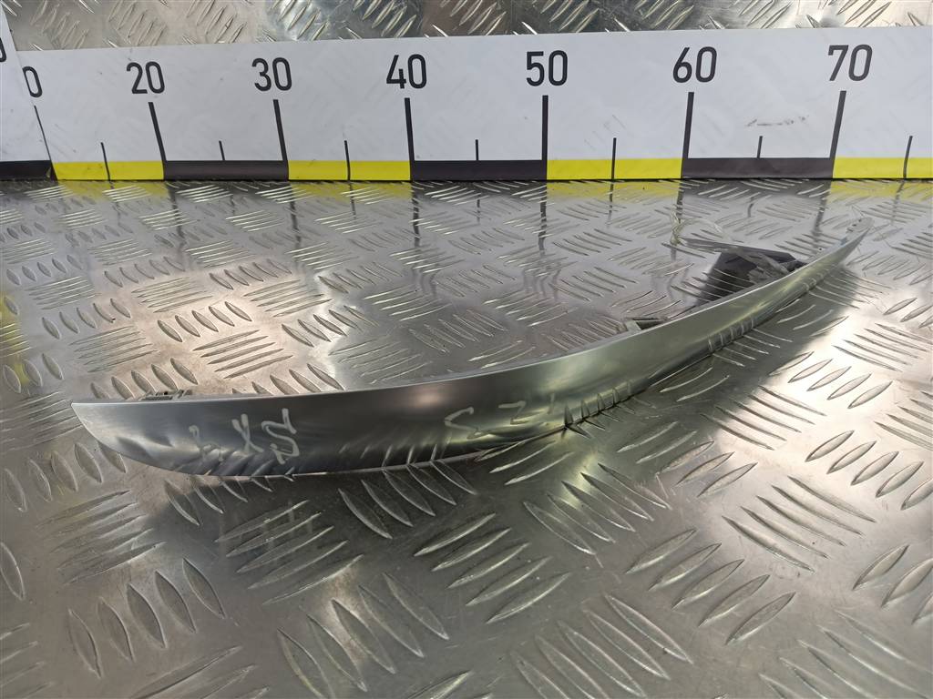 накладка торпедо SUZUKI SX4 1.6 MT (125 л.с.)Swift  III (2004—2011) Хетчбэк 7385280J1, 520 рублей, Москва