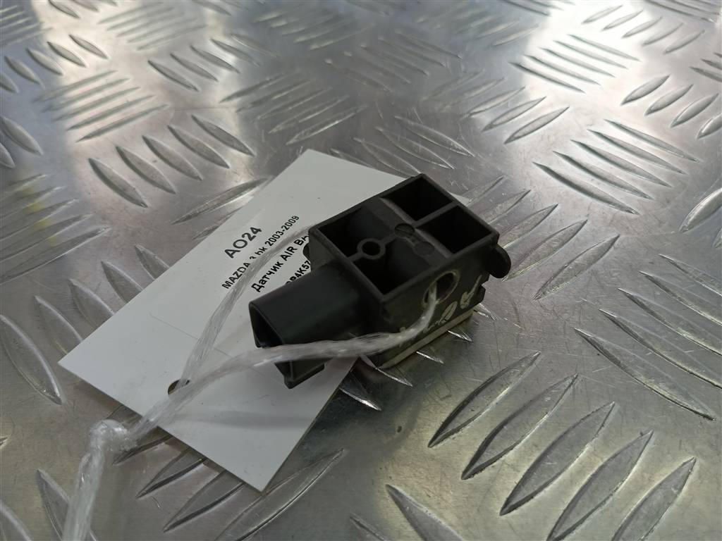 датчик удара (air bag) MAZDA 3  BP4K57KC0, 520 рублей, Москва