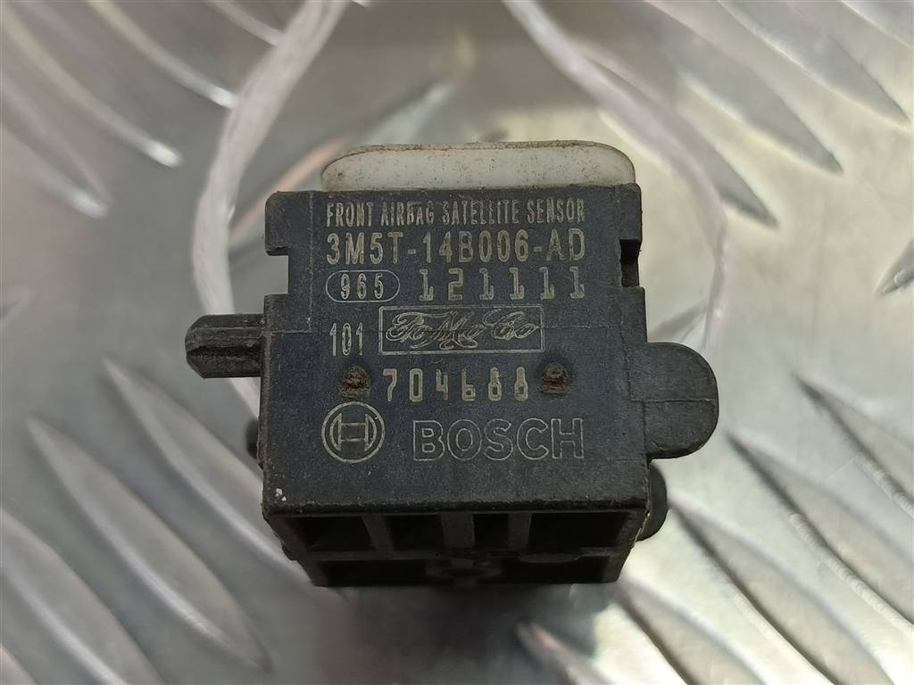 датчик удара (air bag) LAND ROVER FREELANDER  YDB500410, 630 рублей, Москва