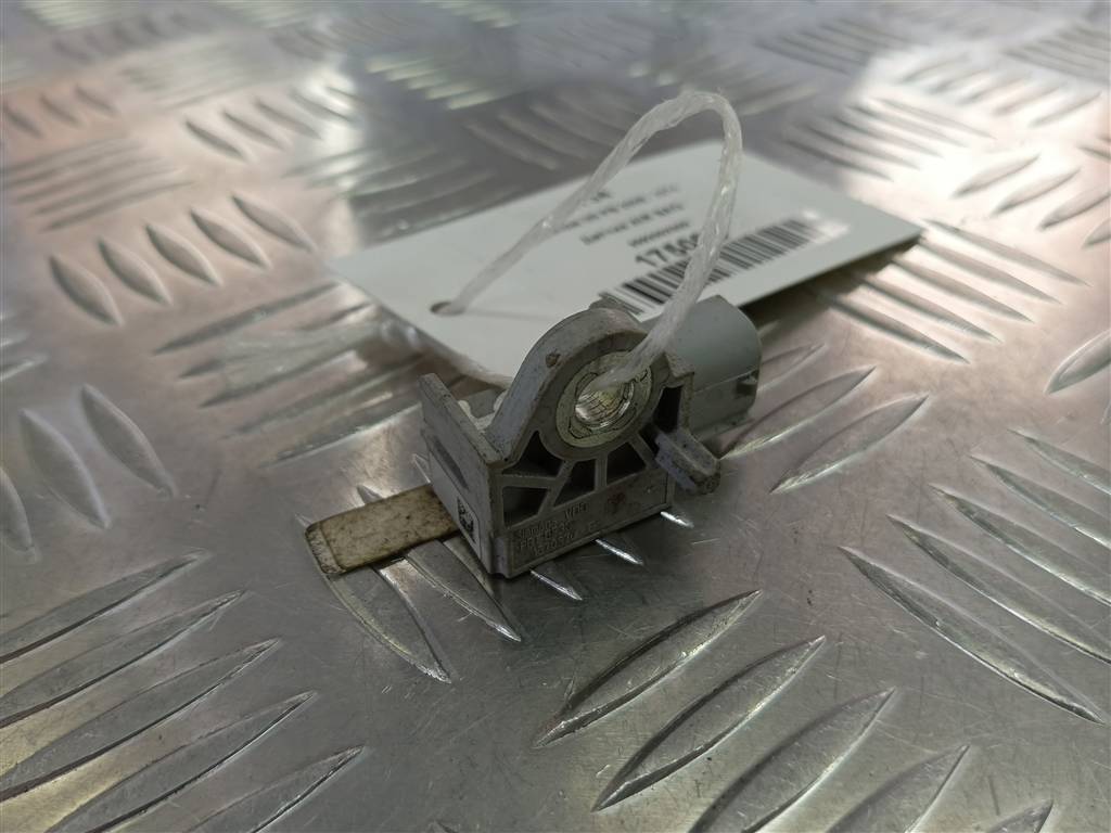 датчик удара (air bag) Hyundai I20 1.3 MT (78 л.с.)i20  I (2008—2012) Хетчбэк 959200X000, 520 рублей, Москва