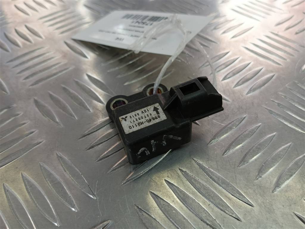 датчик ускорения Hyundai SANTA FE  956902E500, 3850 рублей, Москва