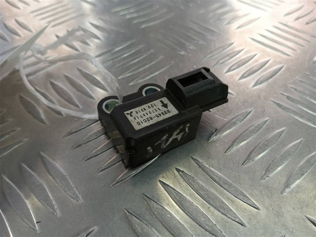 датчик ускорения SUZUKI JIMNY Jimny 33945-82C10, 630 рублей, Москва