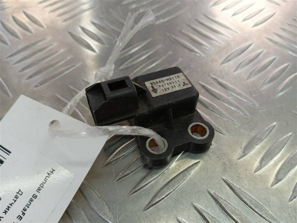 датчик ускорения Hyundai SANTA FE  956902E500, 3850 рублей, Москва