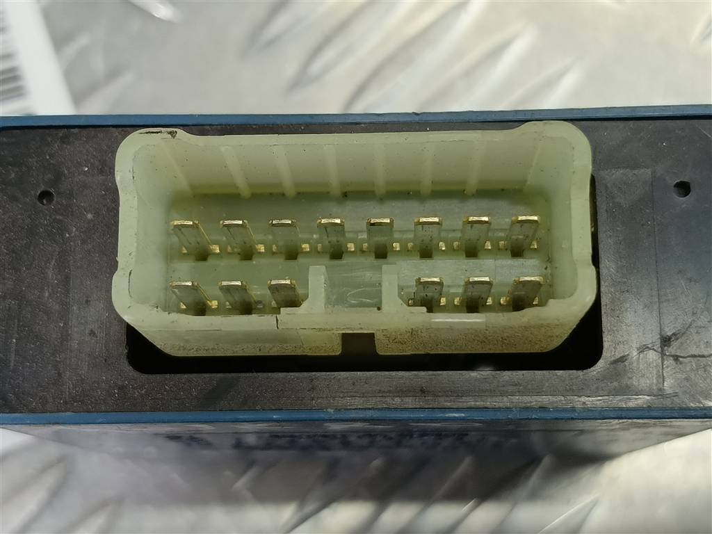 блок управления MITSUBISHI PAJERO SPORT  MR517920, 520 рублей, Москва